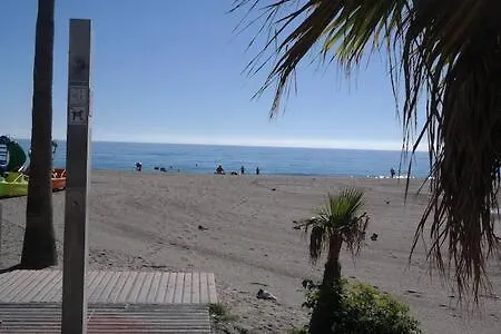 Apartamento En Primera Linea De Playa Nerja Spain